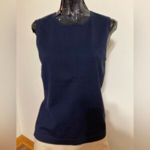 Navy Sleeveless Silk/Rayon blend Knit Top
Item# TSsw51